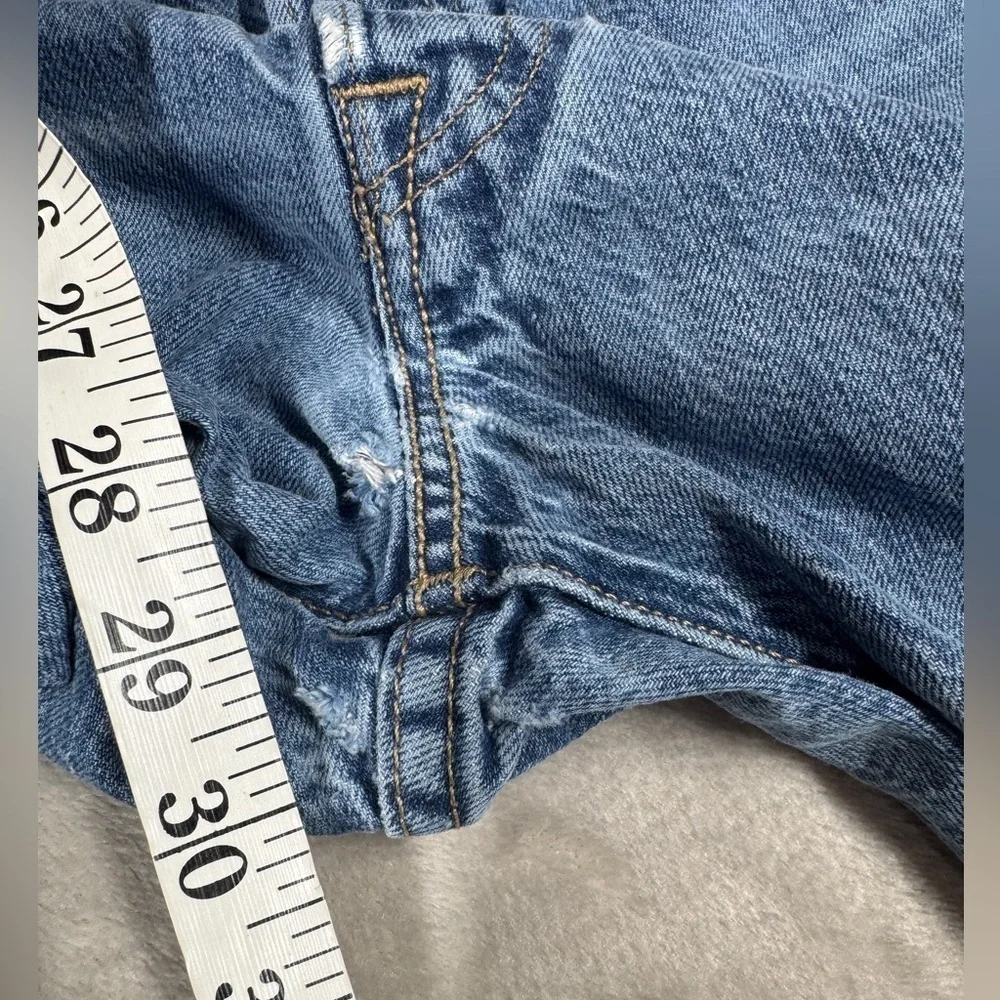 Levi’s Men’s 501 Original Fit Button Fly 100% Cotton Worn In Blue Jeans Size 38